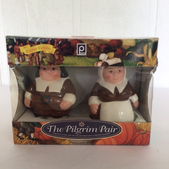 PUBLIX VINTAGE THE PILGRIM PAIR SALT AND PEPPER SHAKERS NWT - Picture 2 of 10